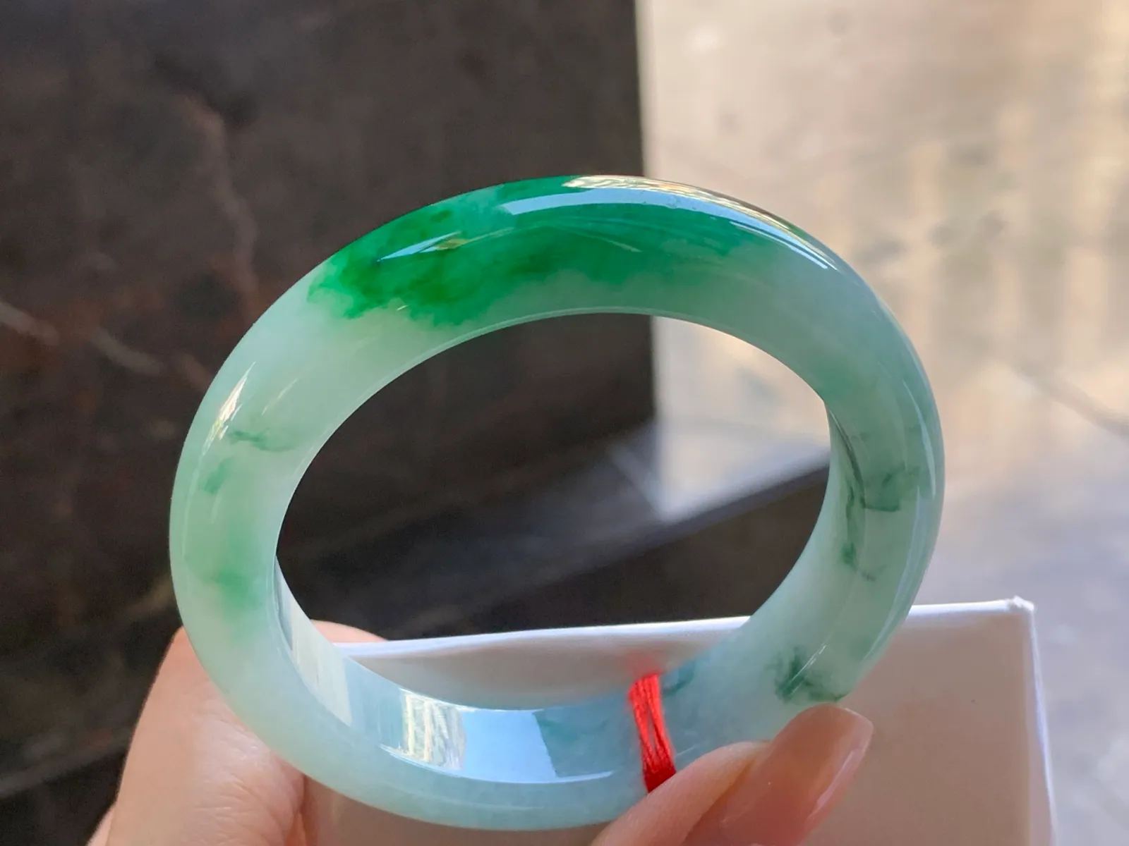 Type A Jadeite Flat Bangle, Icy-Glutinous Green Band, 54.8mm (5)