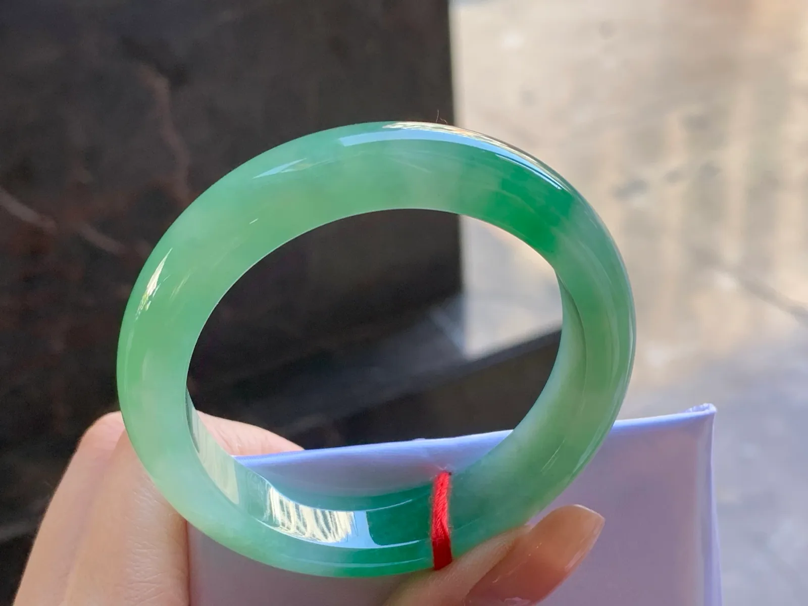 Type A Jadeite Flat Bangle, Bright Green, 51.8mm (5)