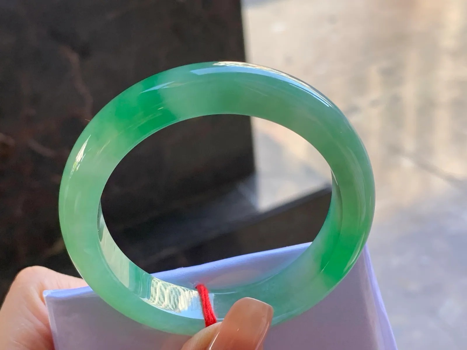 Type A Jadeite Flat Bangle, Bright Green, 51.8mm (6)