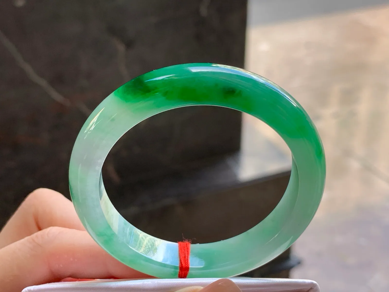 Natural Type A Jadeite Bangle, Icy Green on White, 50.5mm
