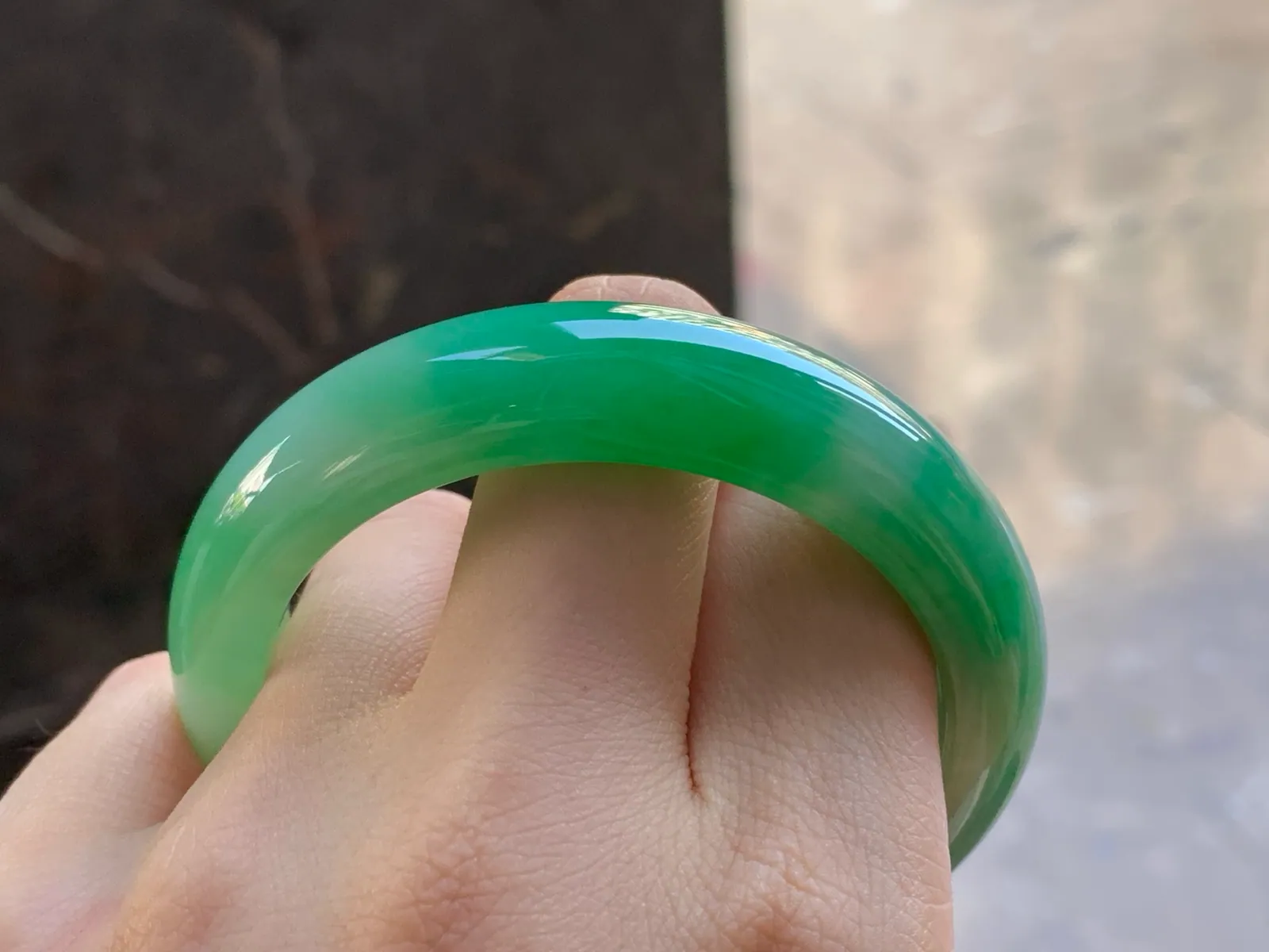 Type A Jadeite Flat Bangle, Bright Green, 52.2mm (8)