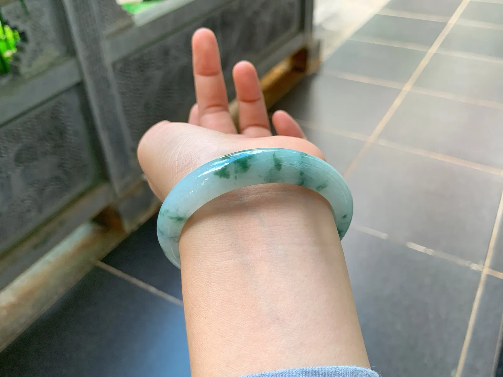 Type A Jadeite Ping'an Bangle, Blue with Green Flower, 56mm (7)