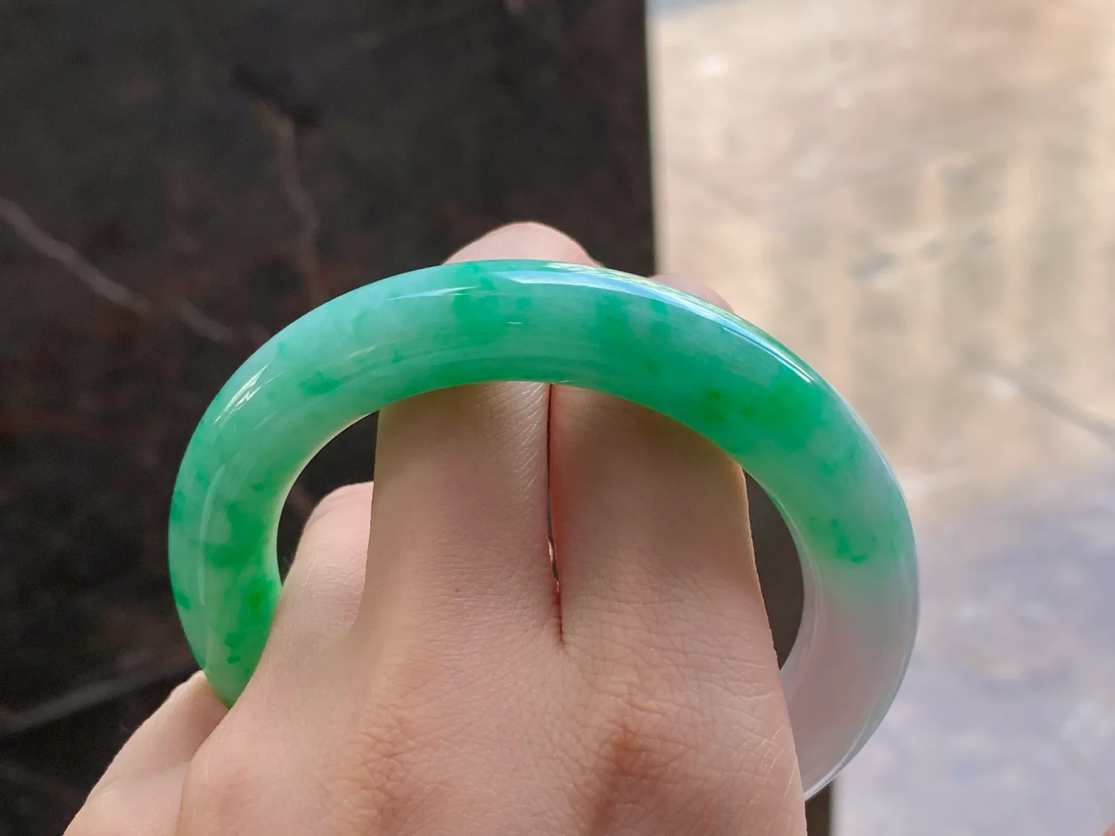 Natural Type A Jadeite Round Bangle, Green on White, 56.2mm (9)