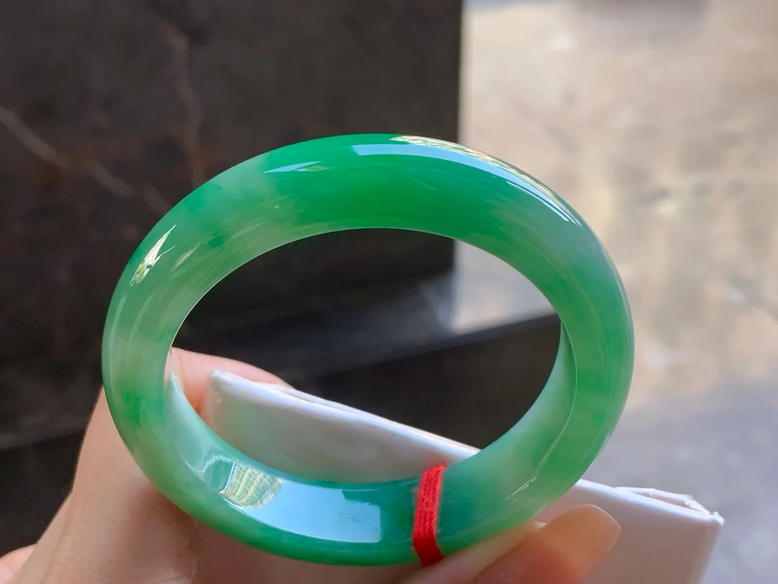 Type A Jadeite Flat Bangle, Bright Green, 52.2mm (7)