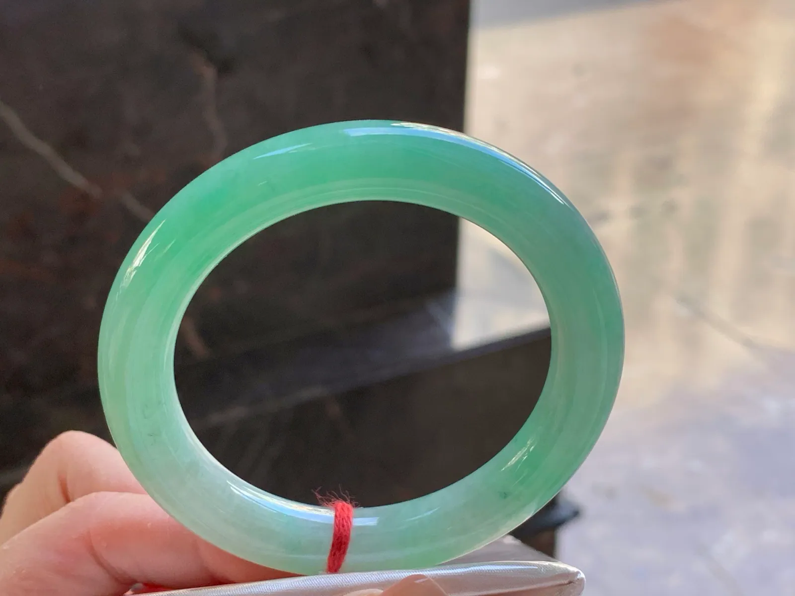Natural Type A Jadeite Round Bangle, Light Green, 55.3mm (3)