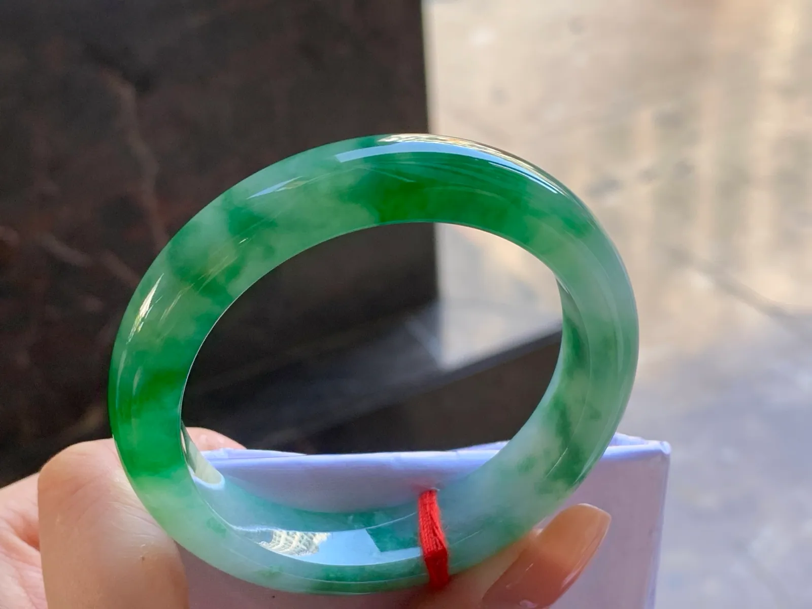 Type A Jadeite Flat Bangle, Icy-Glutinous Vivid Green, 53mm (5)