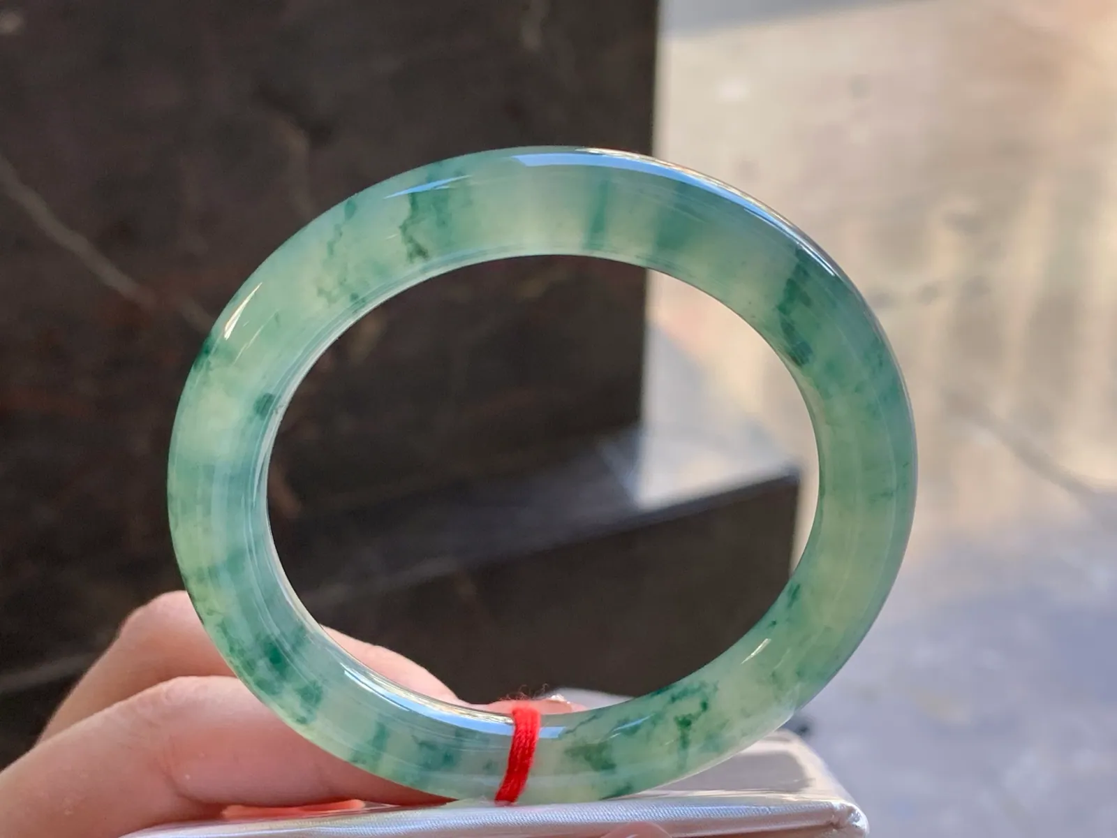 天然A货翡翠 冰种 飘花 圆条福镯 圈口54.2mm (4)