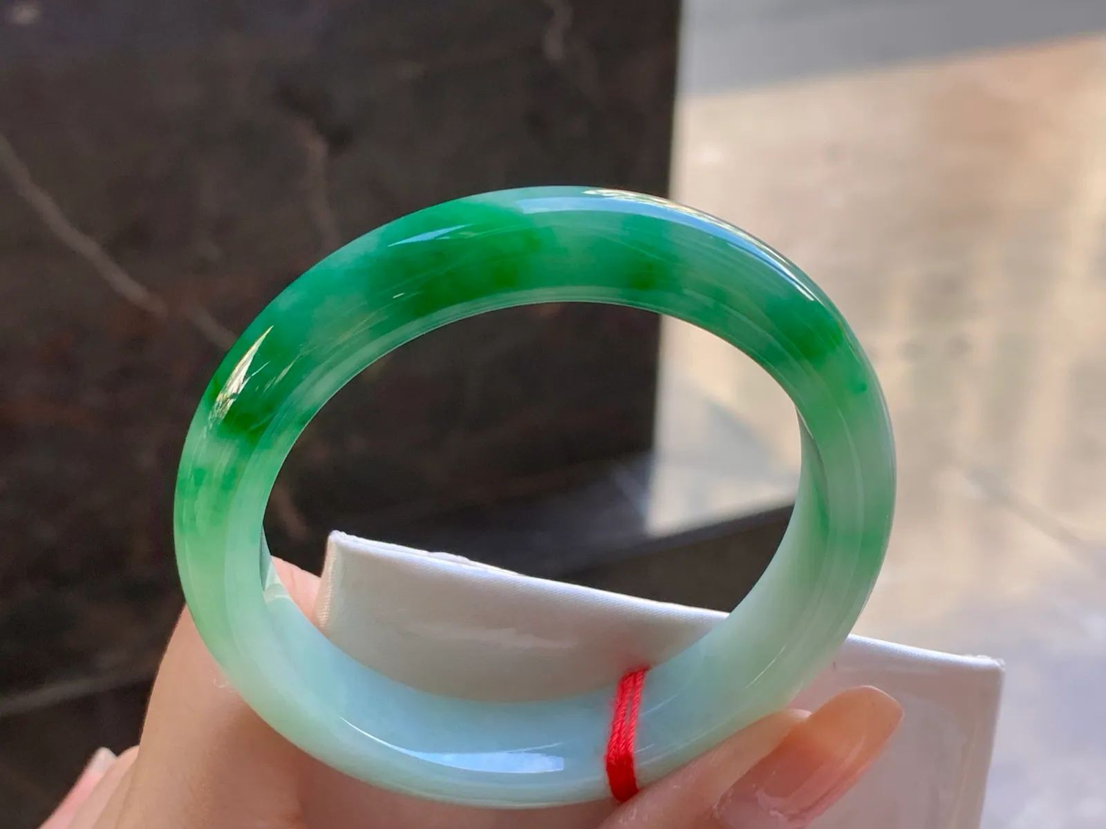Natural Type A Jadeite Bangle, Floating Green, 55.6mm (6)