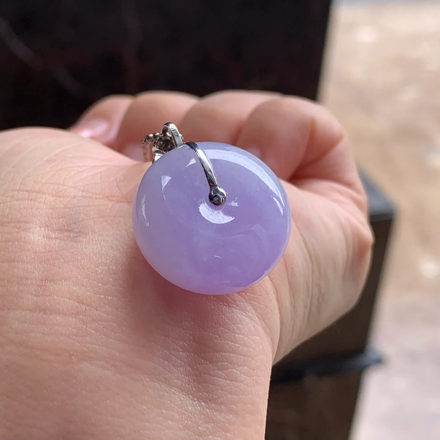 Type A Jadeite Lavender Huaigu Pendant, 18K Gold Bail (6)