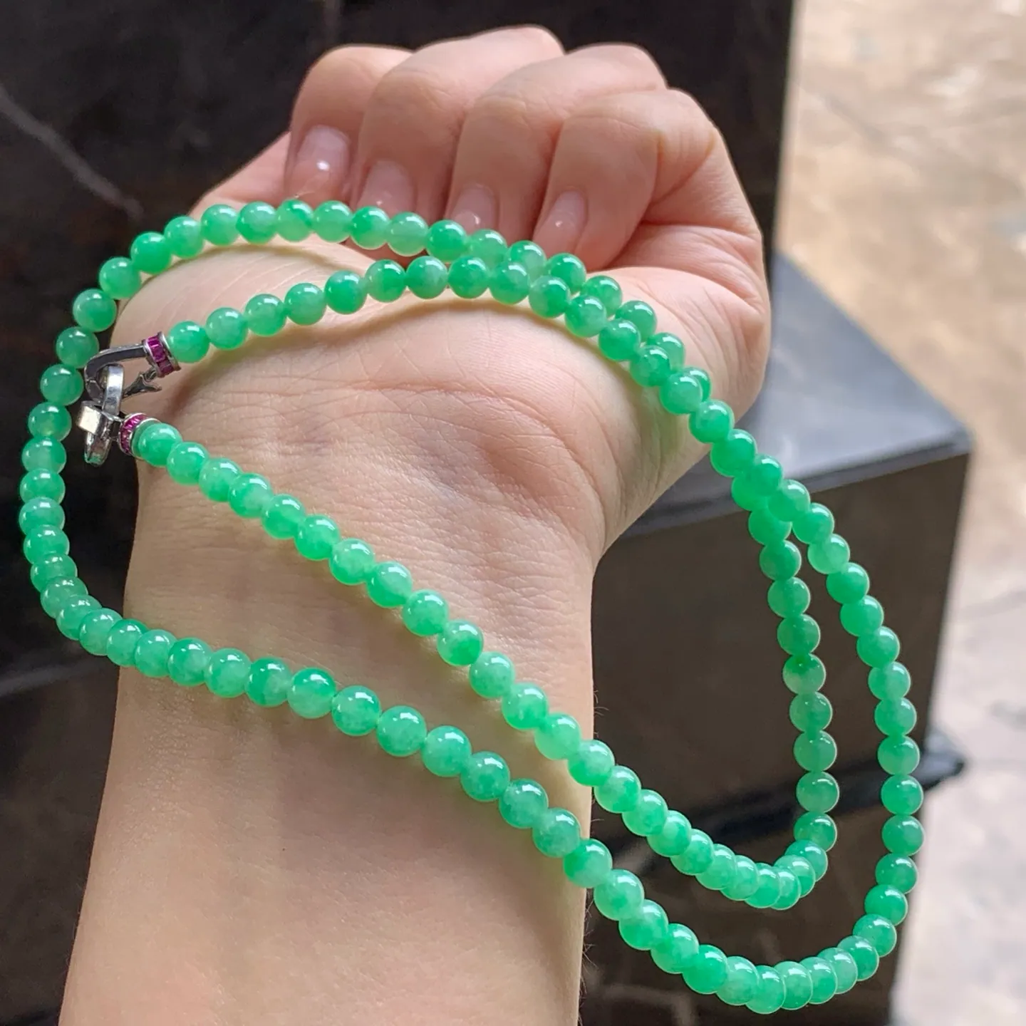 Type A Jadeite Bead Strand, Full Apple Green, 4.6–5mm (6)