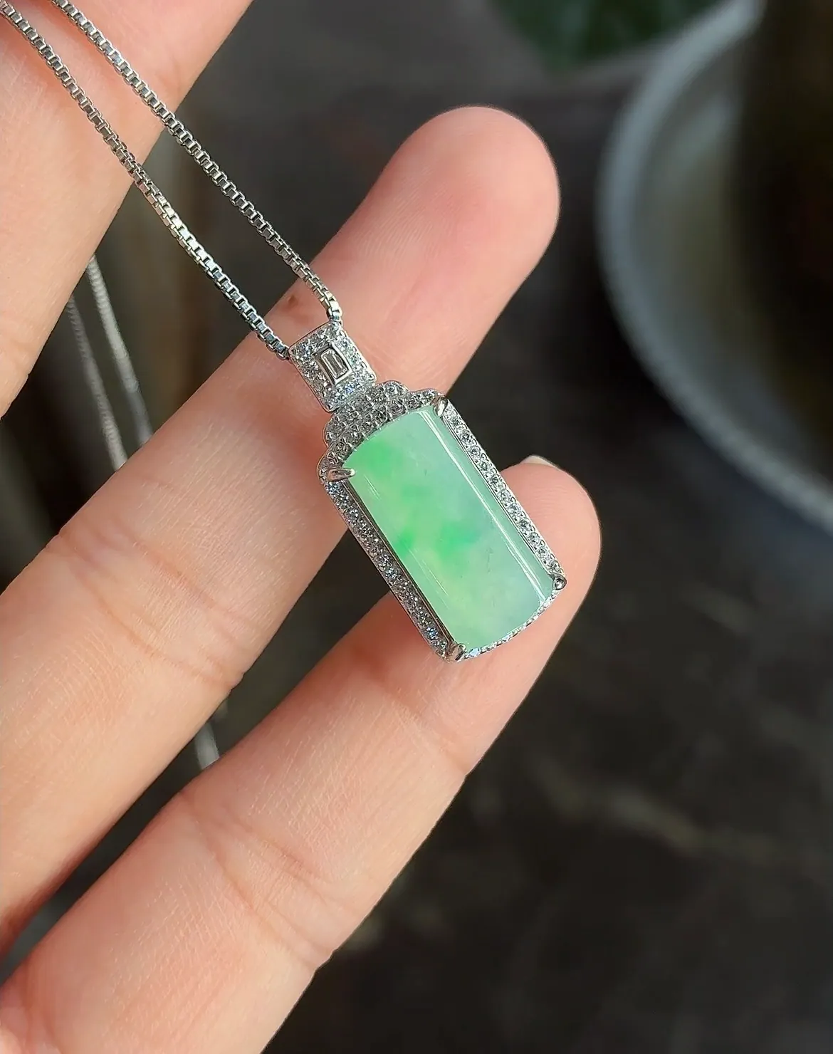 Type A Jadeite Wu Shi Pai Pendant, Apple Green, 925 Silver