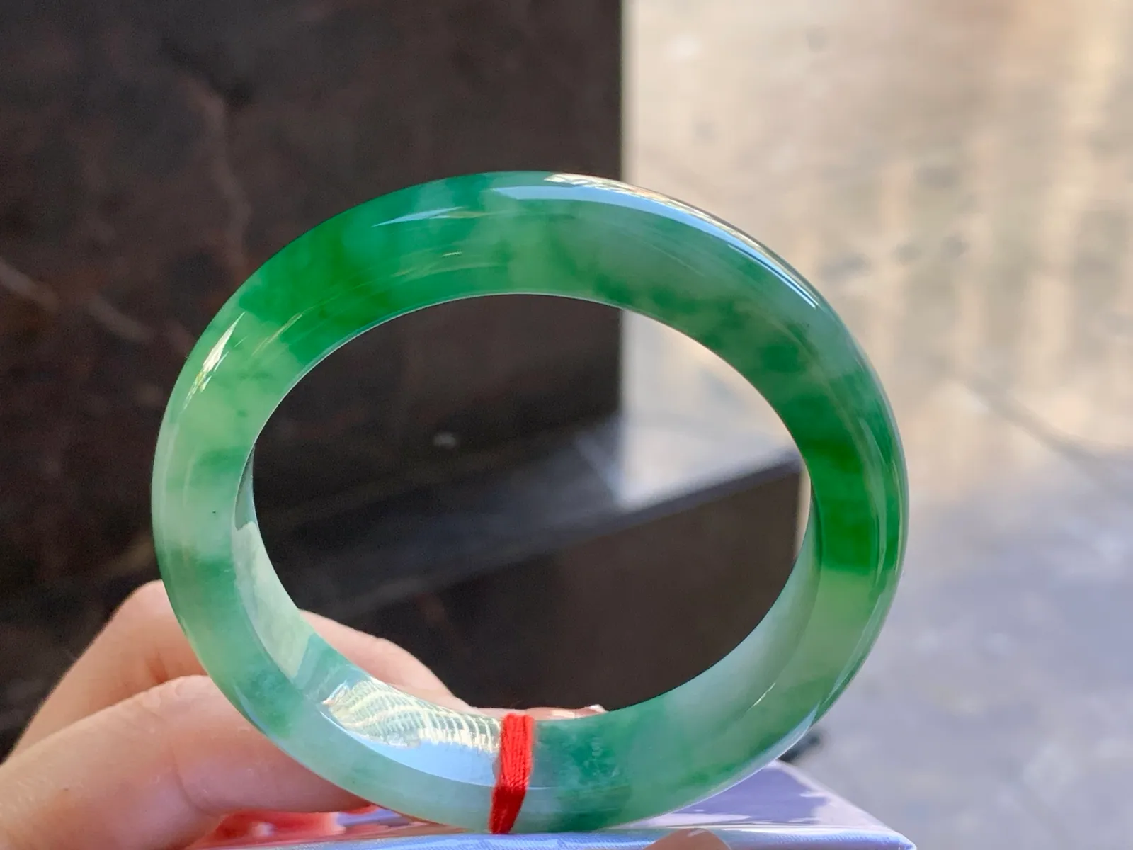 Type A Jadeite Flat Bangle, Icy-Glutinous Vivid Green, 53mm (4)