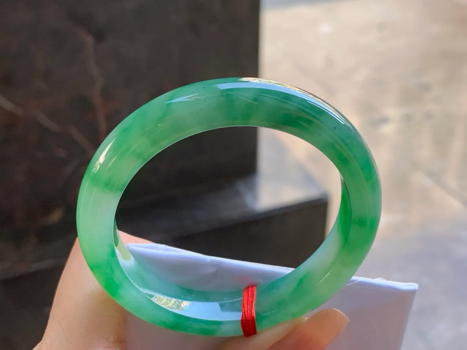 Type A Jadeite Flat Bangle, Glutinous Bright Green, 52mm (5)