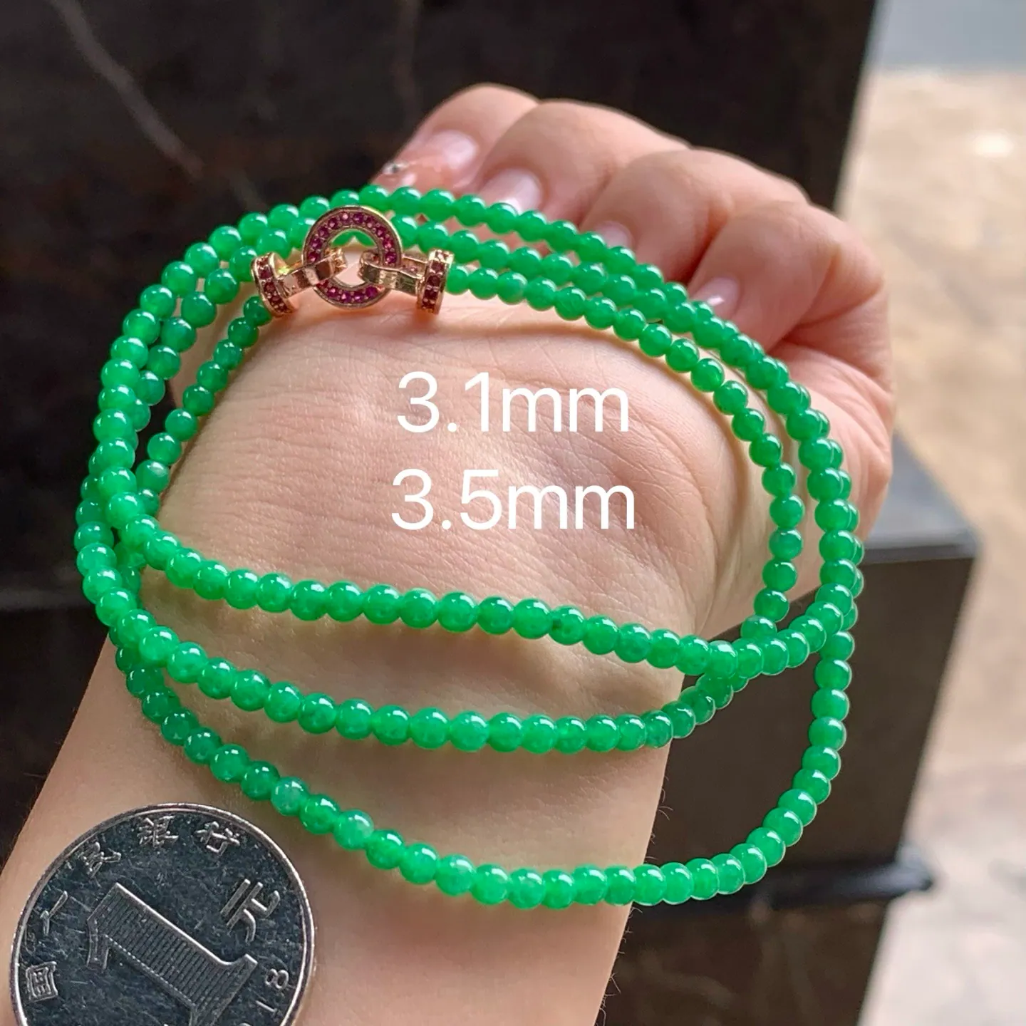 Type A Jadeite Bead Strand, Full Bright Green, 3.1–3.5mm