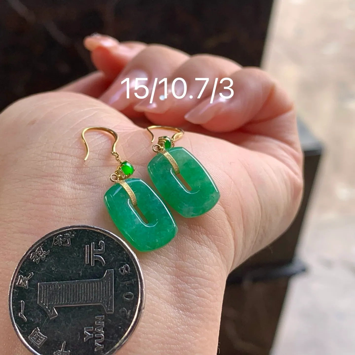 Type A Jadeite Earrings, Full Bright Green, 18K Gold (7)