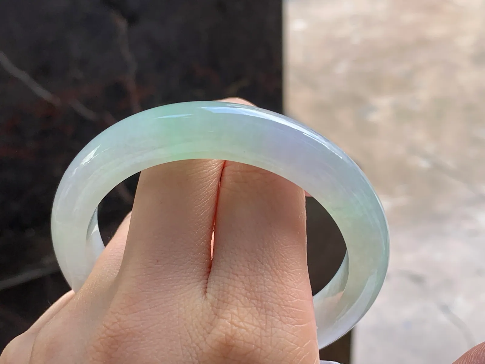 Vòng cẩm thạch type A nếp nền trắng, vòng 58mm (10)