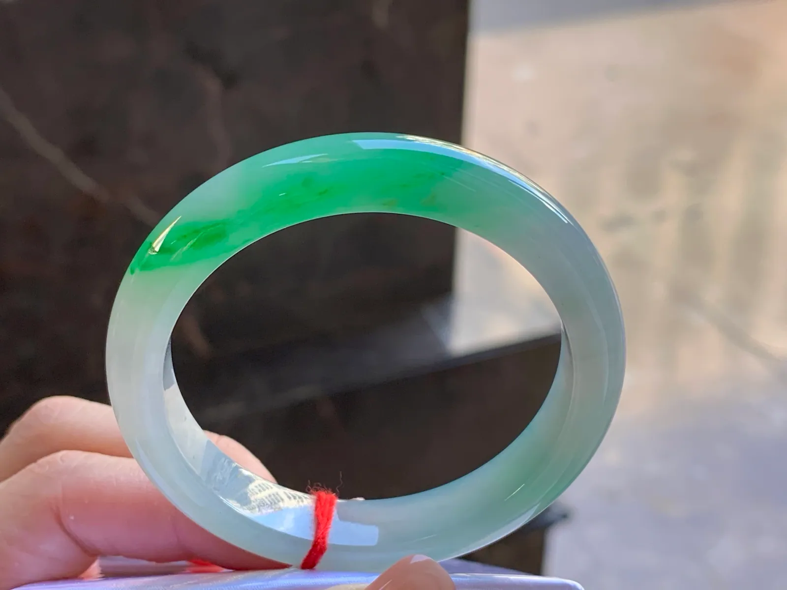Type A Jadeite Flat Bangle, Icy-Glutinous Green Band, 51.5mm (2)