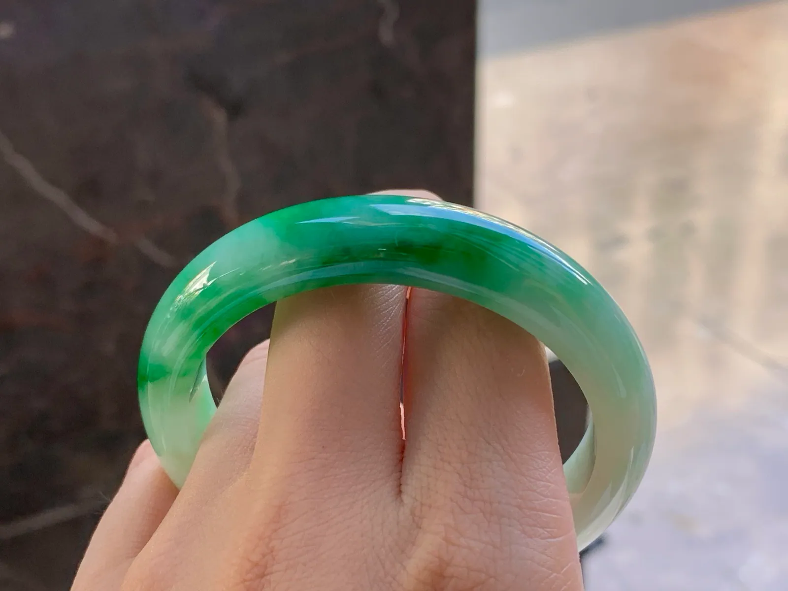 Natural Type A Jadeite Bangle, Floating Green, 55.6mm (9)