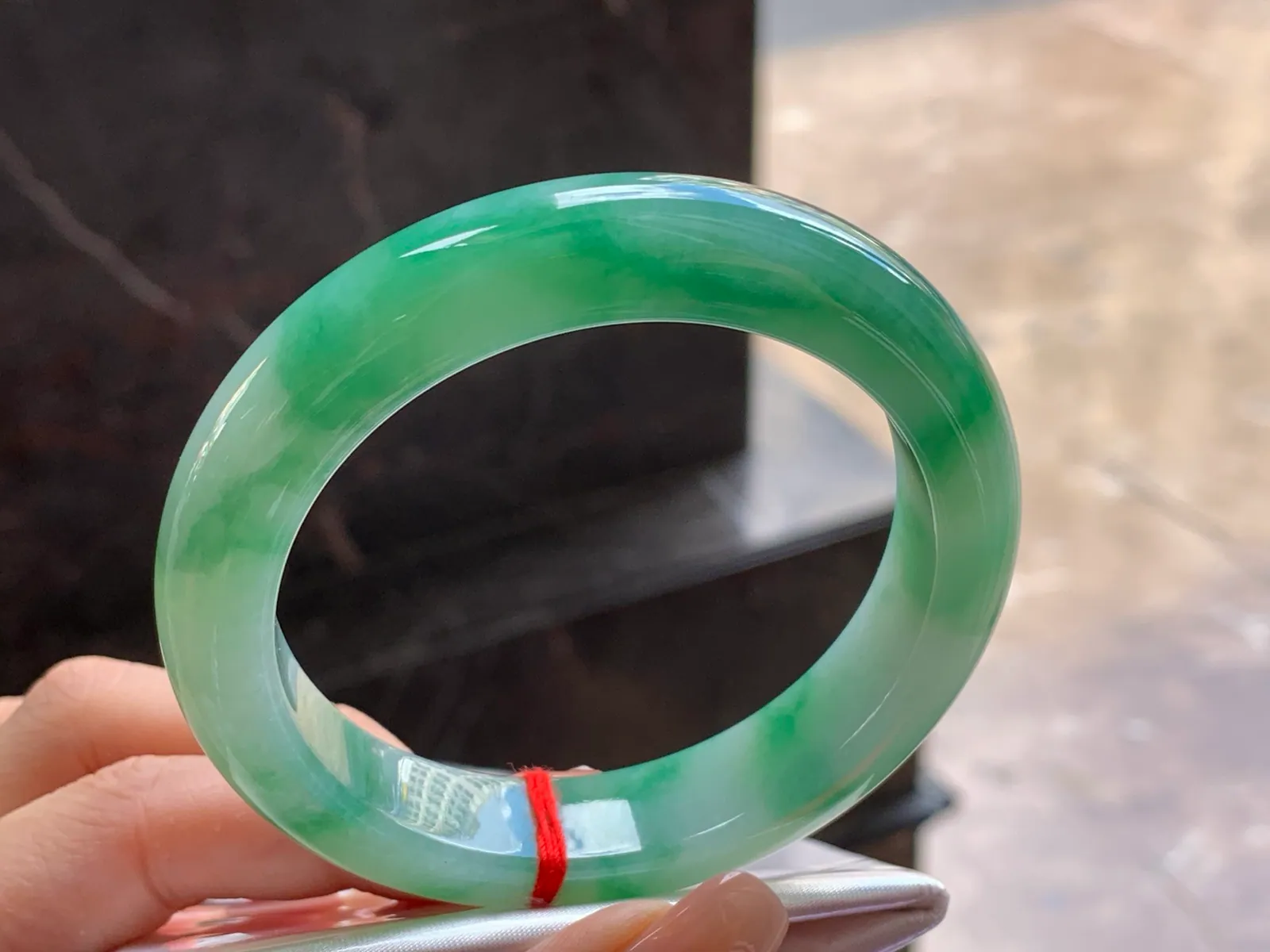 Type A Jadeite Flat Bangle, Green Flower, 57.5mm (3)