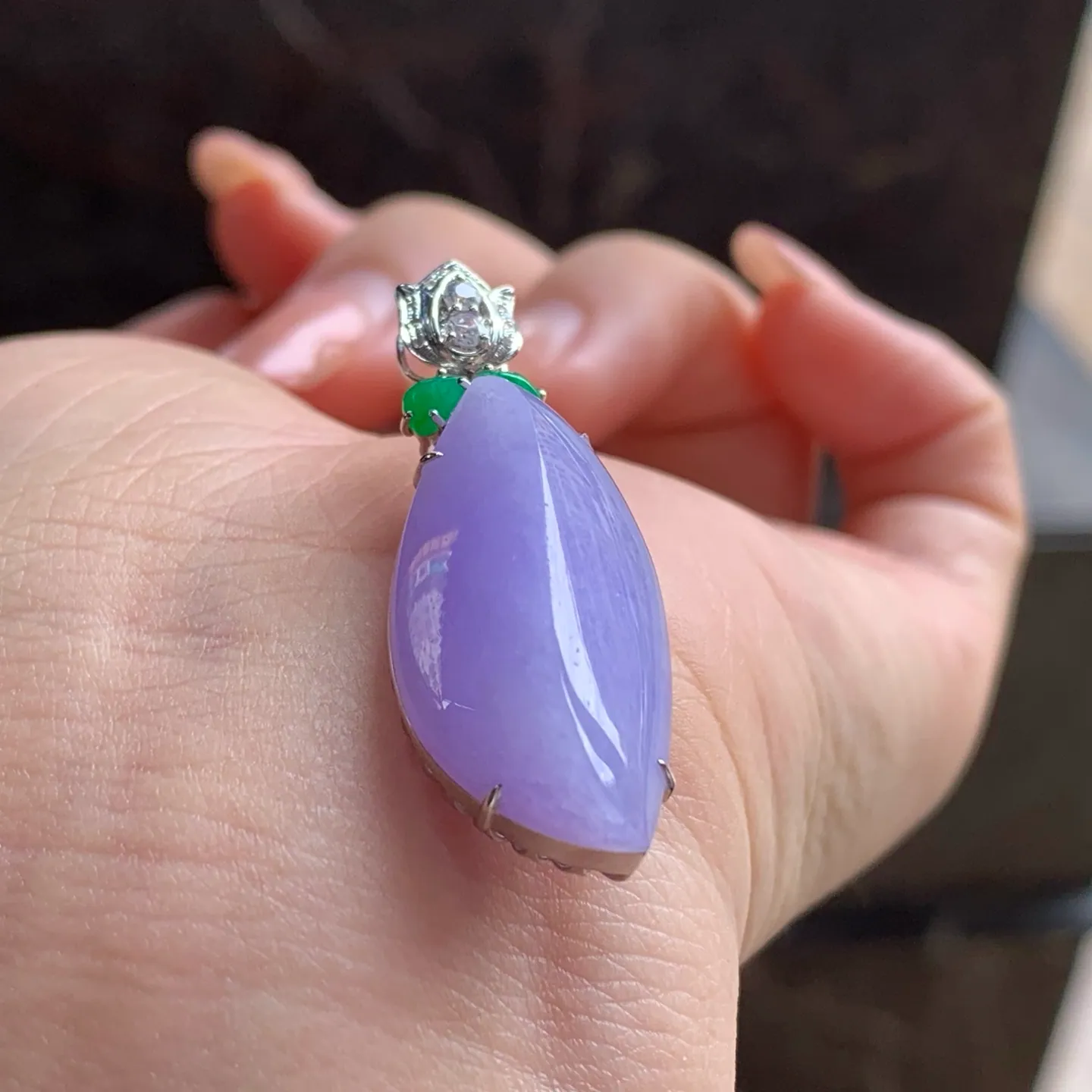 Type A Jadeite Freeform Pendant, Lavender, Gold Set (3)