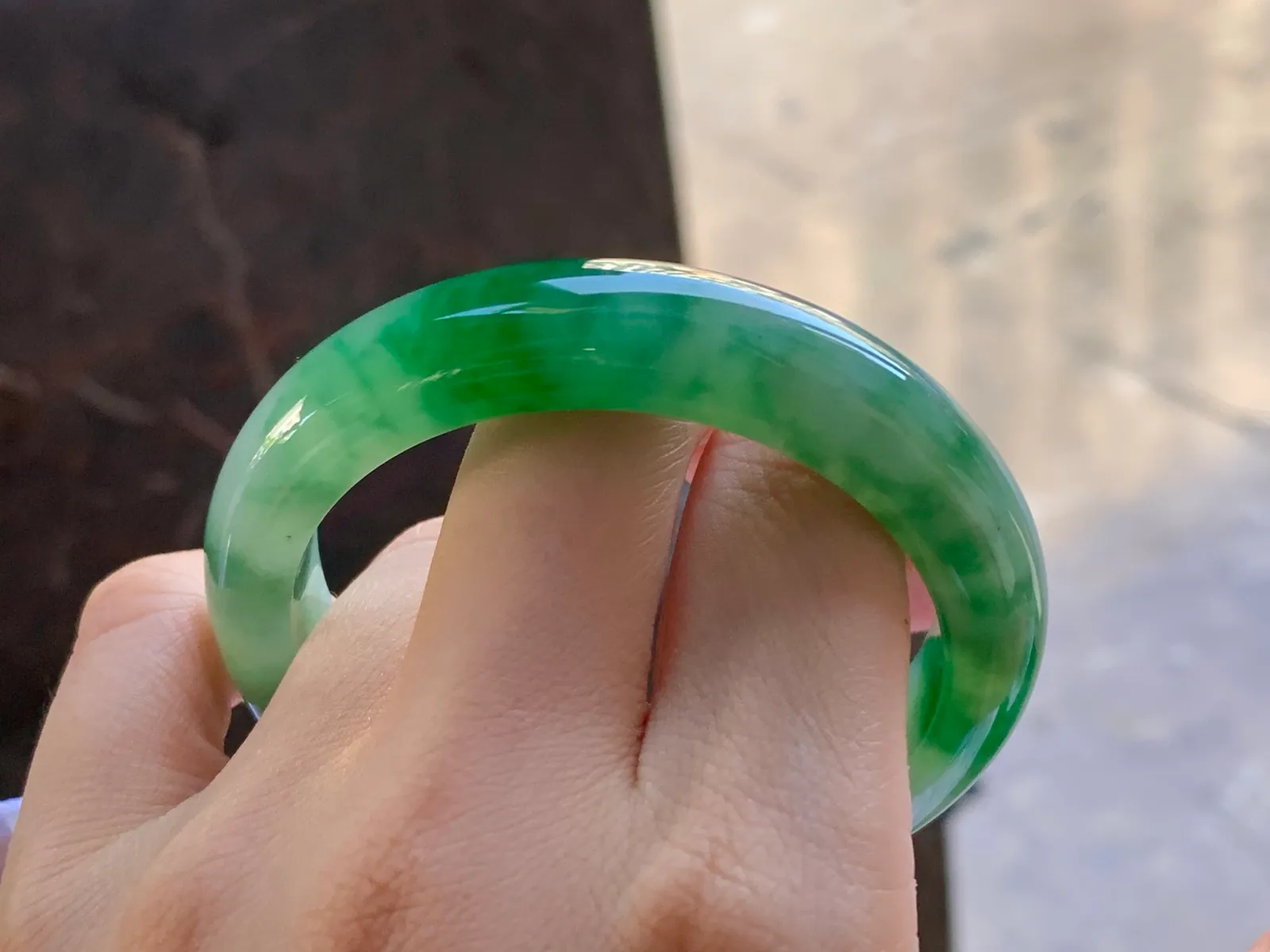 Type A Jadeite Flat Bangle, Icy-Glutinous Vivid Green, 53mm (10)