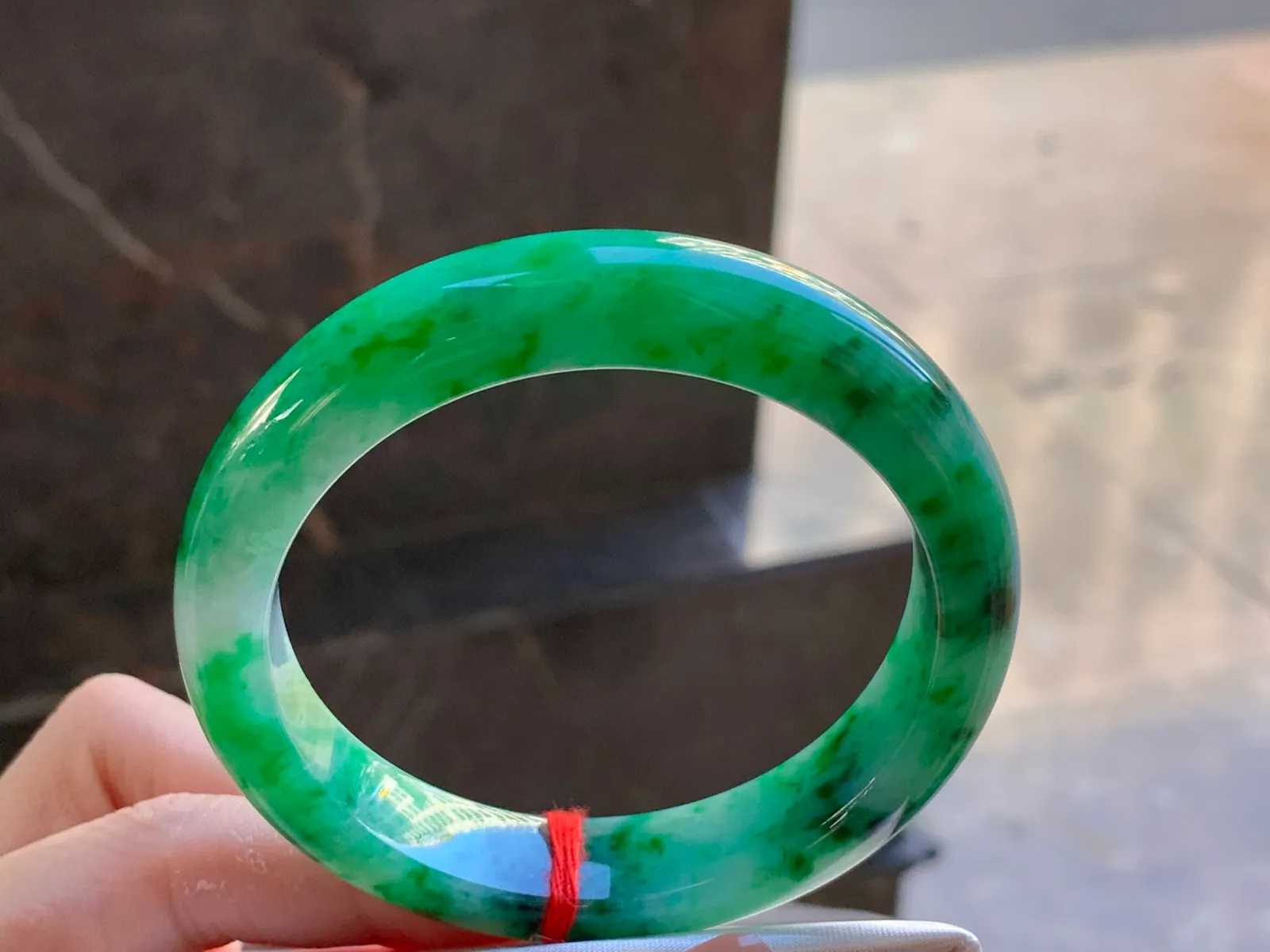 Natural Type A Green Jadeite Bangle, Icy Glutinous, 56mm