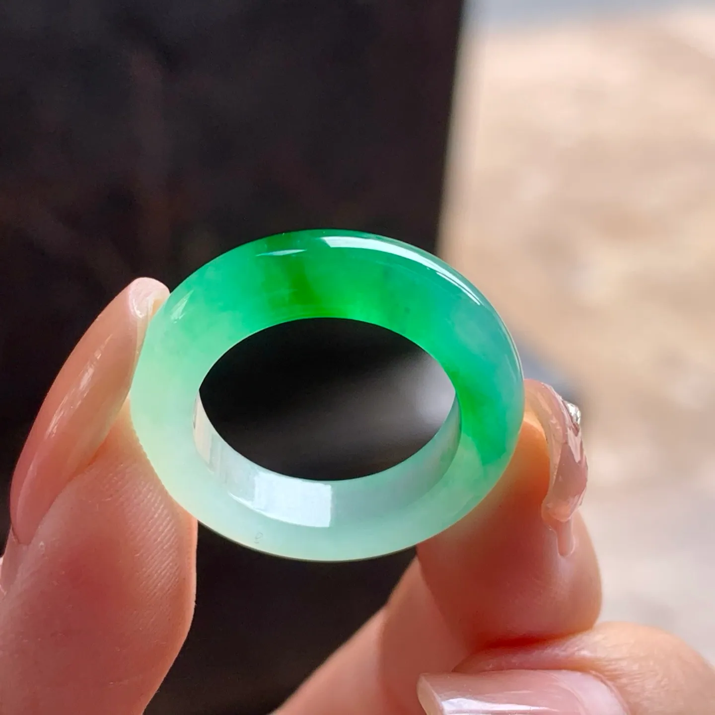 Natural Type A Jadeite Band Ring, Icy Vivid Green, 16.3mm (4)