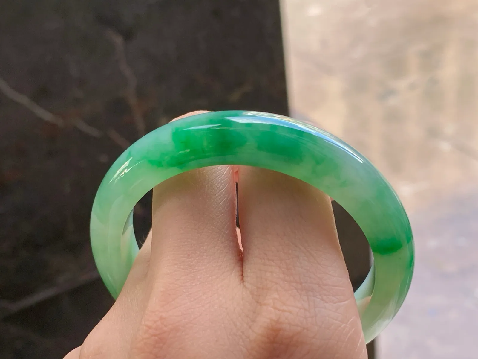 Natural Type A Jadeite Bangle, Icy Green Floating, 54.7mm (10)
