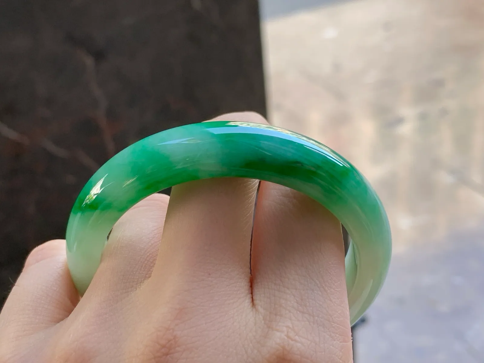 Type A Jadeite Flat Bangle, Spicy Green, 55.6mm (8)