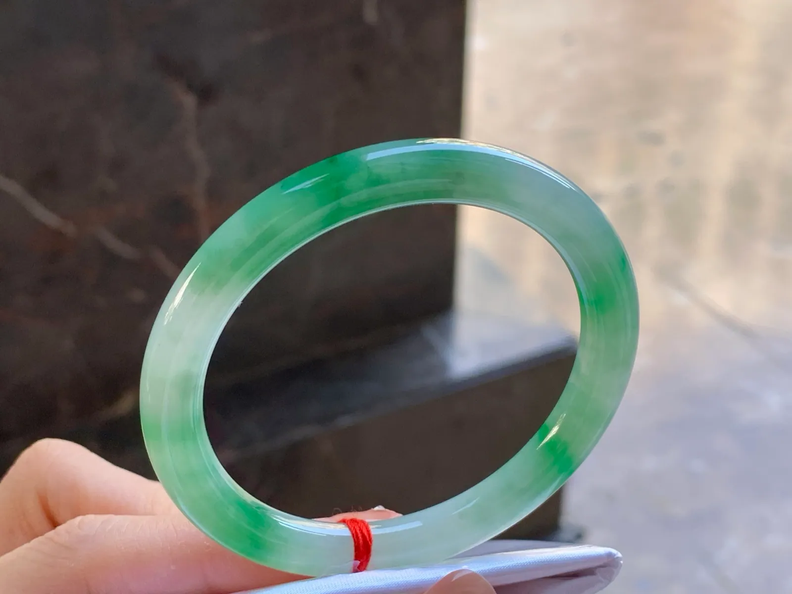 Vòng cẩm thạch type A nếp băng hoa xanh, tròn 54.7mm (3)