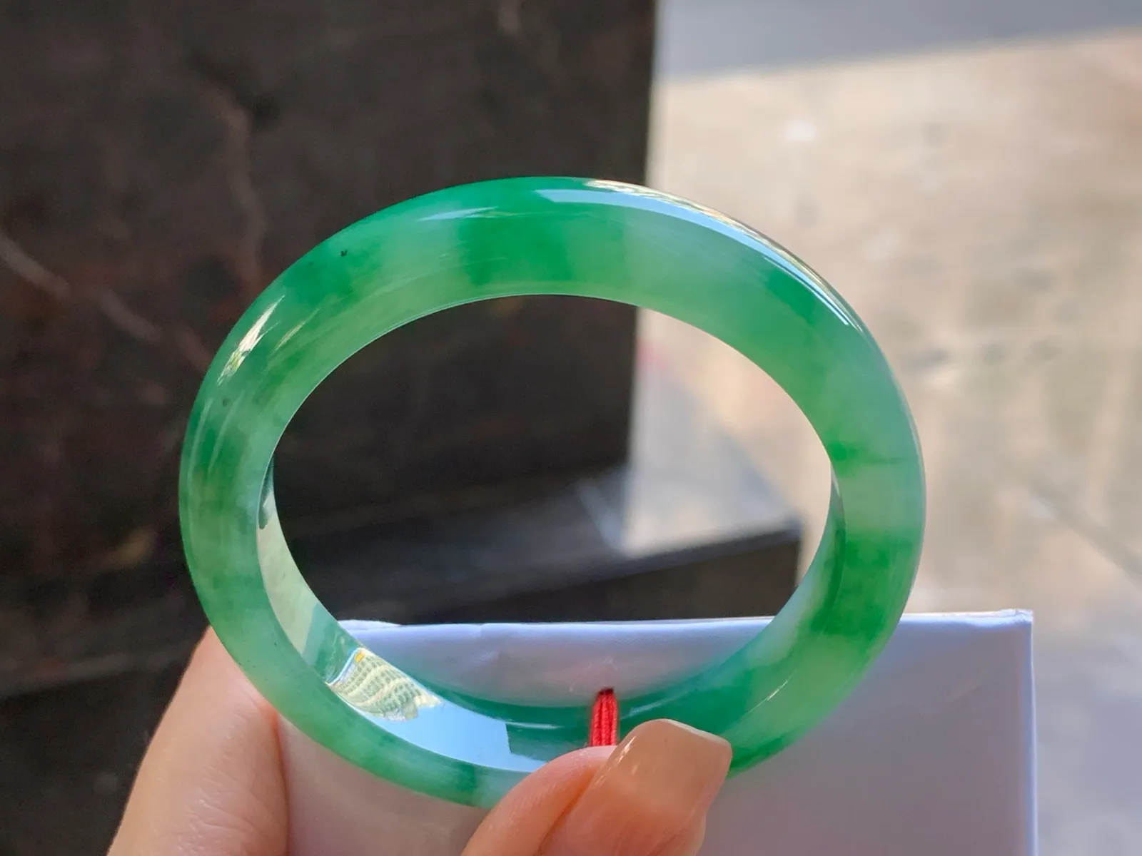Type A Jadeite Flat Bangle, Glutinous Bright Green, 52mm (7)