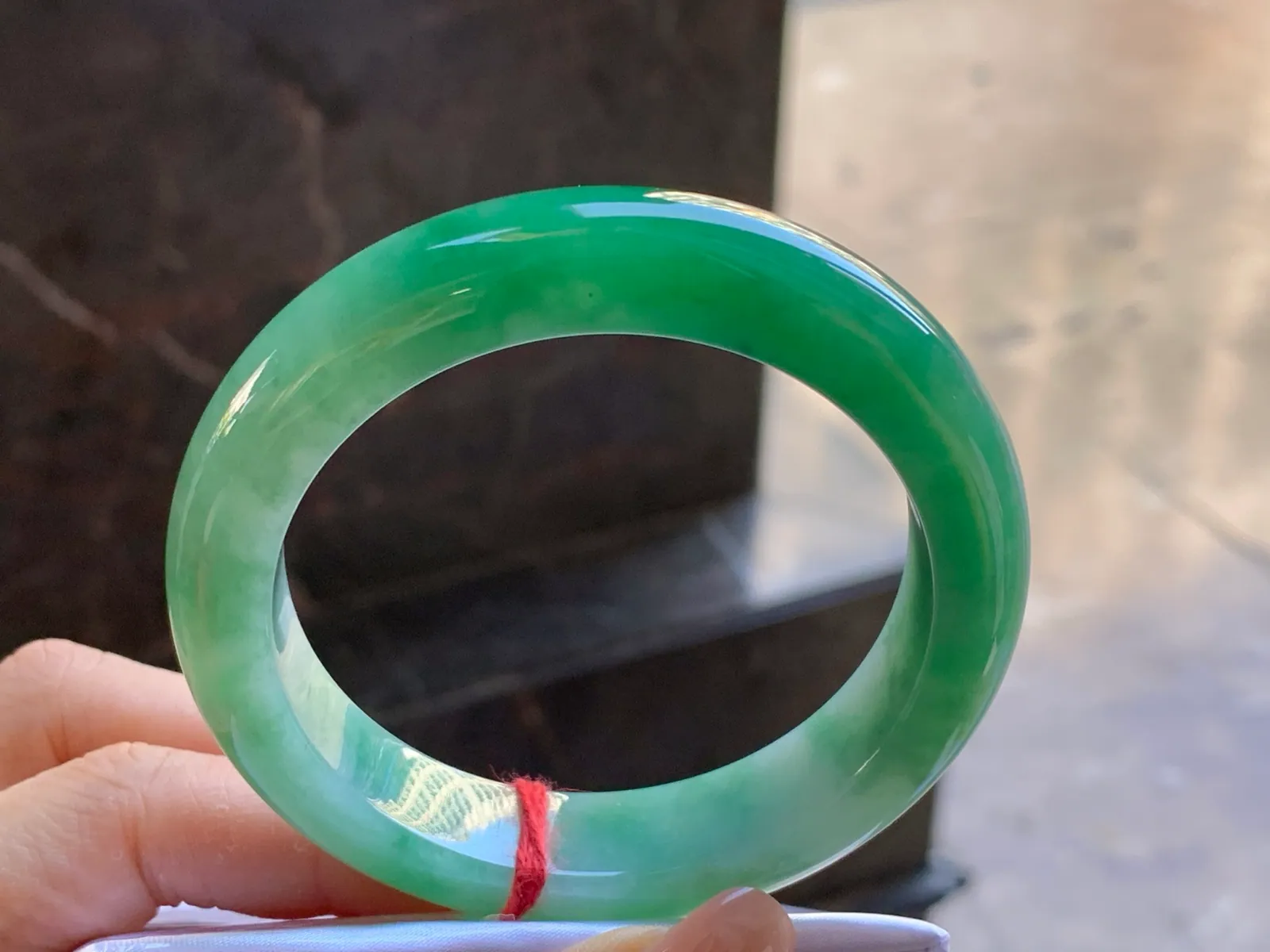 Type A Jadeite Flat Bangle, Glutinous Bright Green, 55mm