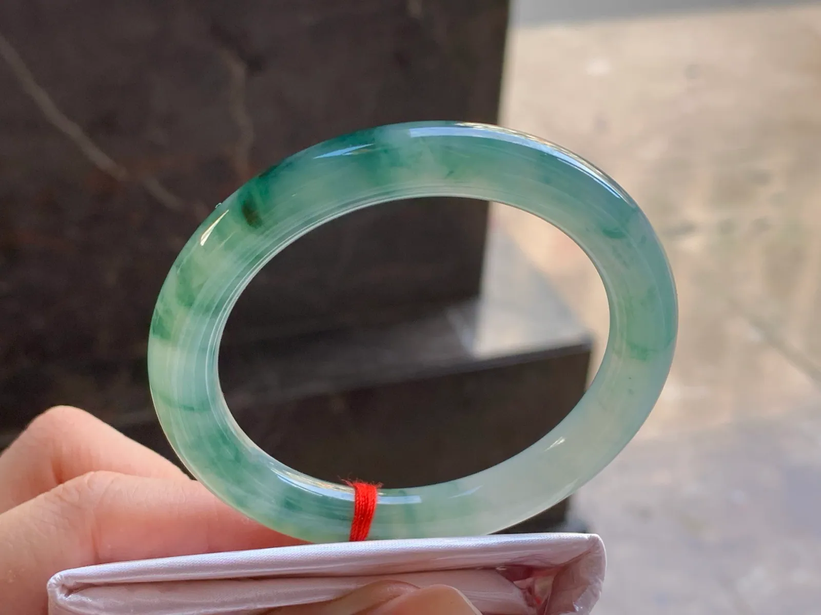Natural Type A Jadeite Floating Green Round Bangle, 53.2mm (3)