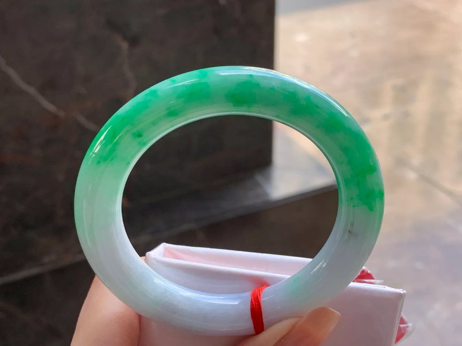 Natural Type A Jadeite Round Bangle, Green on White, 56.2mm (5)
