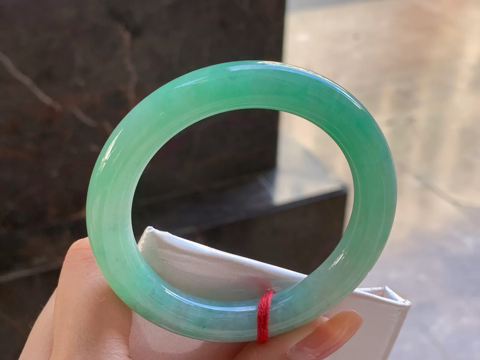 Natural Type A Jadeite Round Bangle, Light Green, 55.3mm (4)