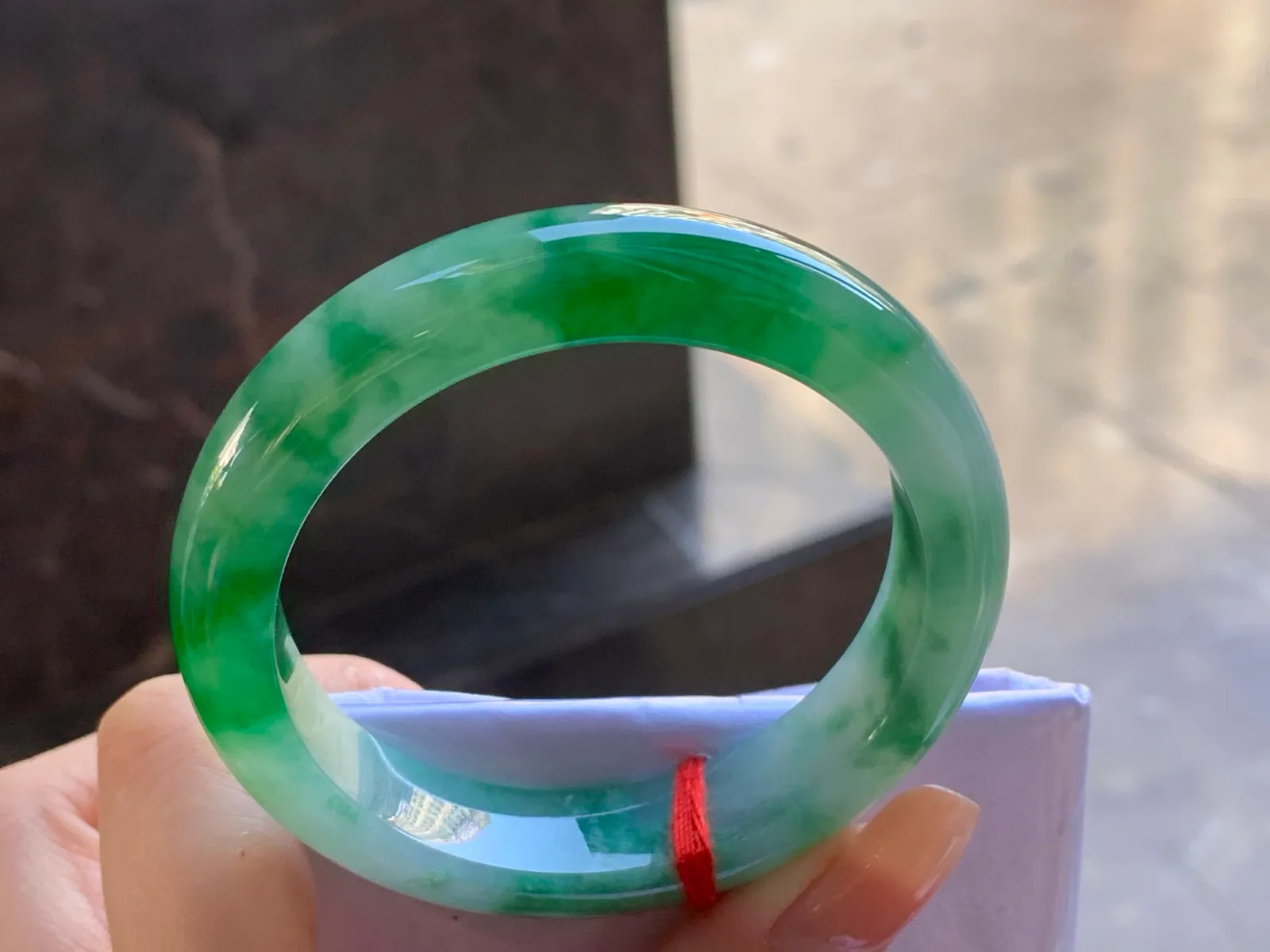 Type A Jadeite Flat Bangle, Icy-Glutinous Vivid Green, 53mm (6)