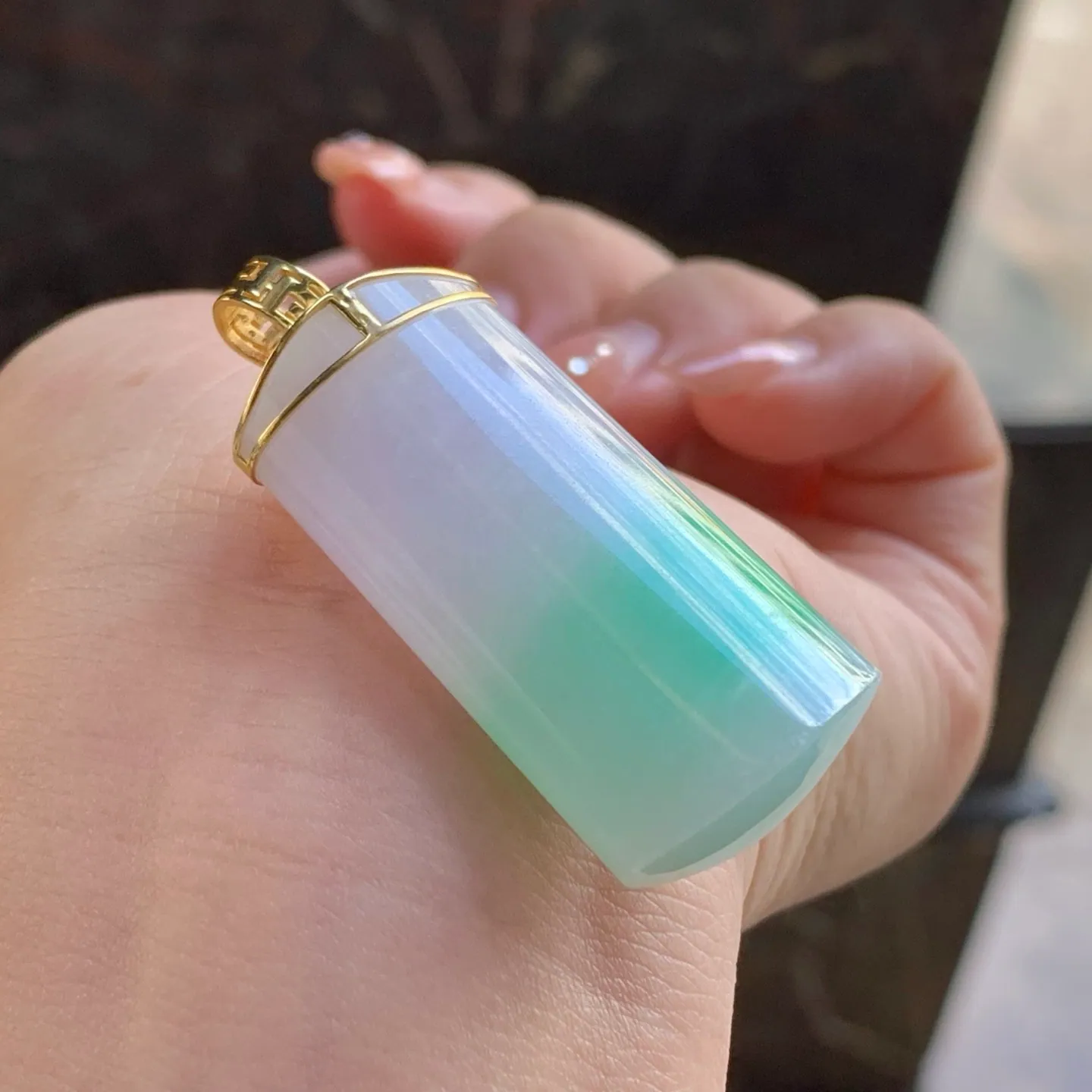 Type A Jadeite Plain Plaque Pendant, Lavender and Green, 18K (6)