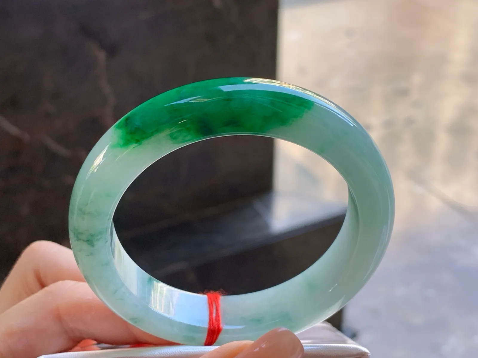 Type A Jadeite Flat Bangle, Icy-Glutinous Green Band, 54.8mm