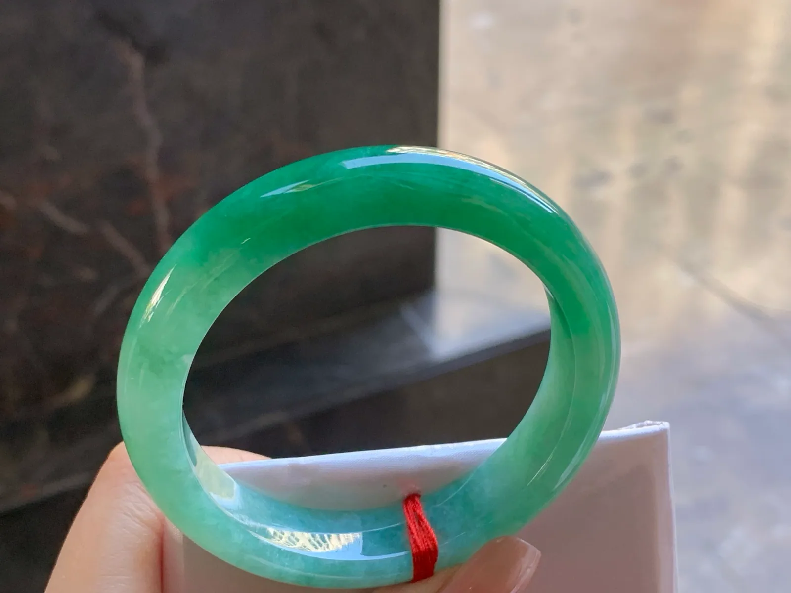 Type A Jadeite Flat Bangle, Bright Green, 52.3mm (5)