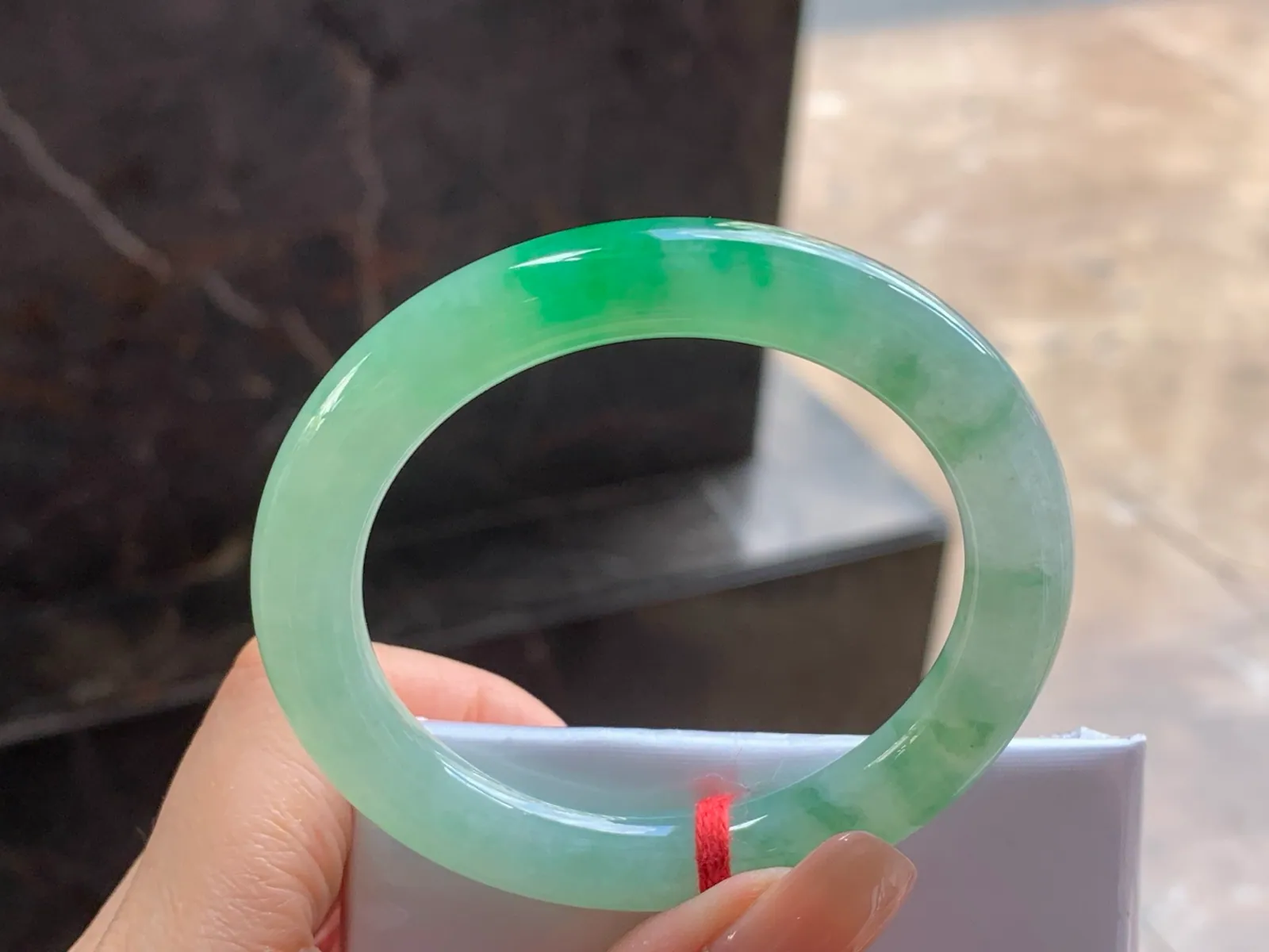Type A Jadeite Round Bangle, Icy, Bright Green, 51.5mm (7)