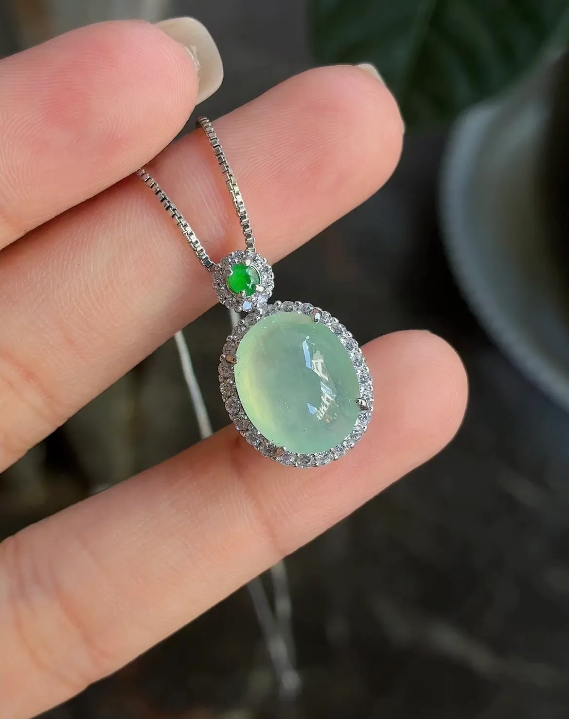 Type A Jadeite Cabochon Pendant, Icy Light Green, 925 Silver